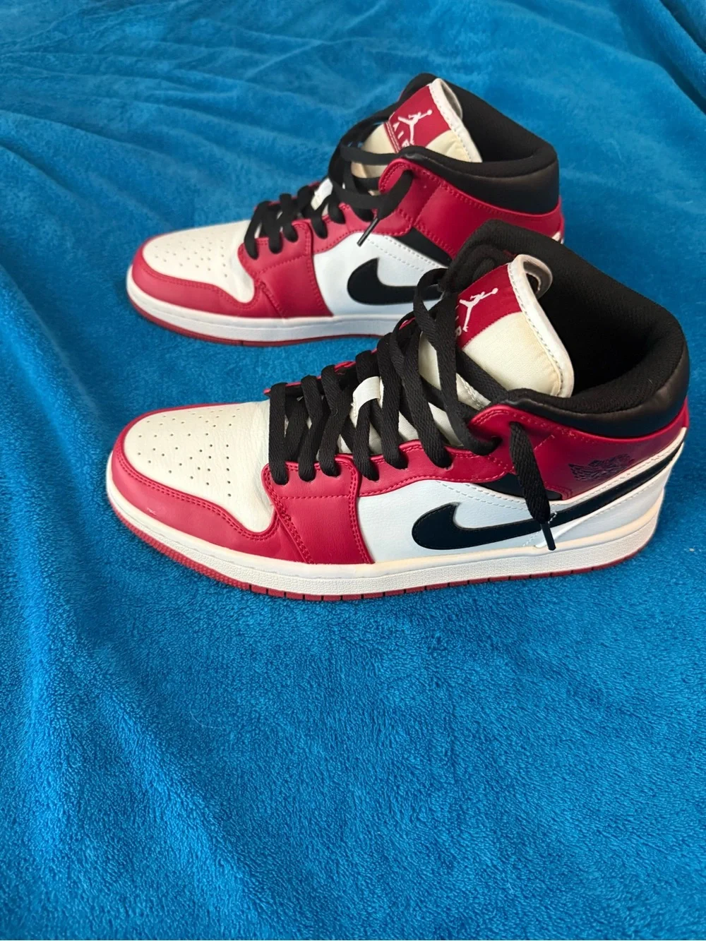 Nike Air Jordan 1 Mid 